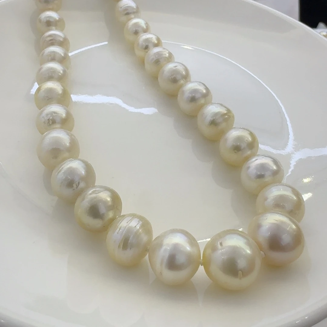颈饰海水珍珠未镶嵌