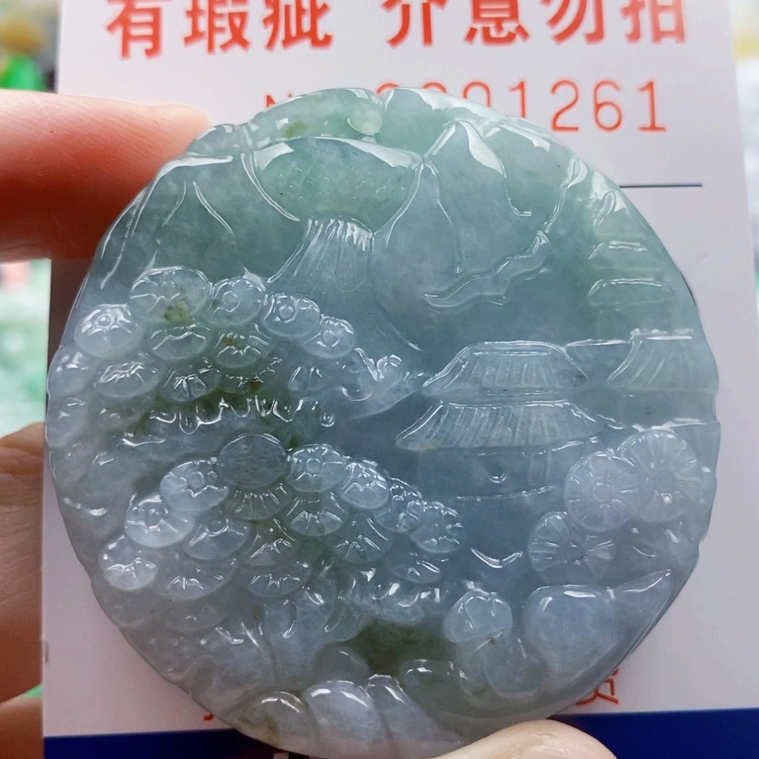 吊坠(不含链)未镶嵌翡翠