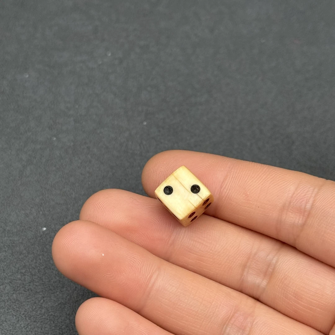 X6511天然猛犸牙雕刻件10mm支持鉴定 假一罚四