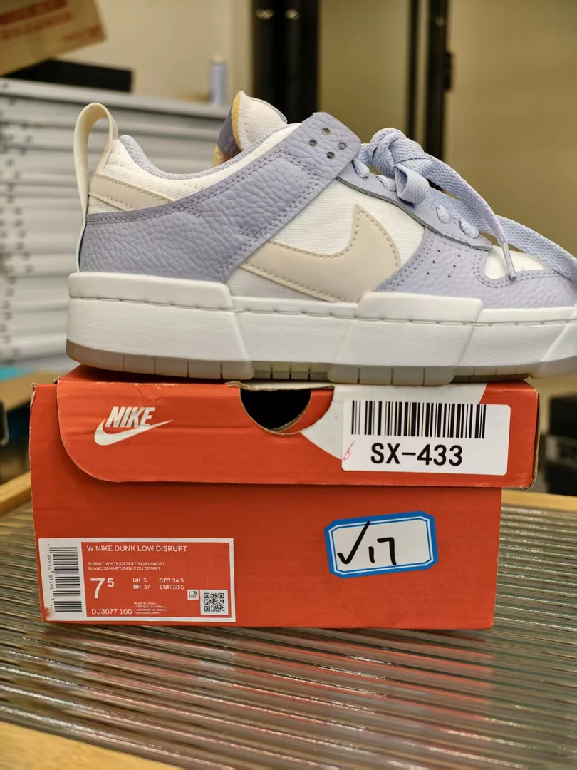 nike dunk 白紫 全新原盒 38.5码 11月17 孙