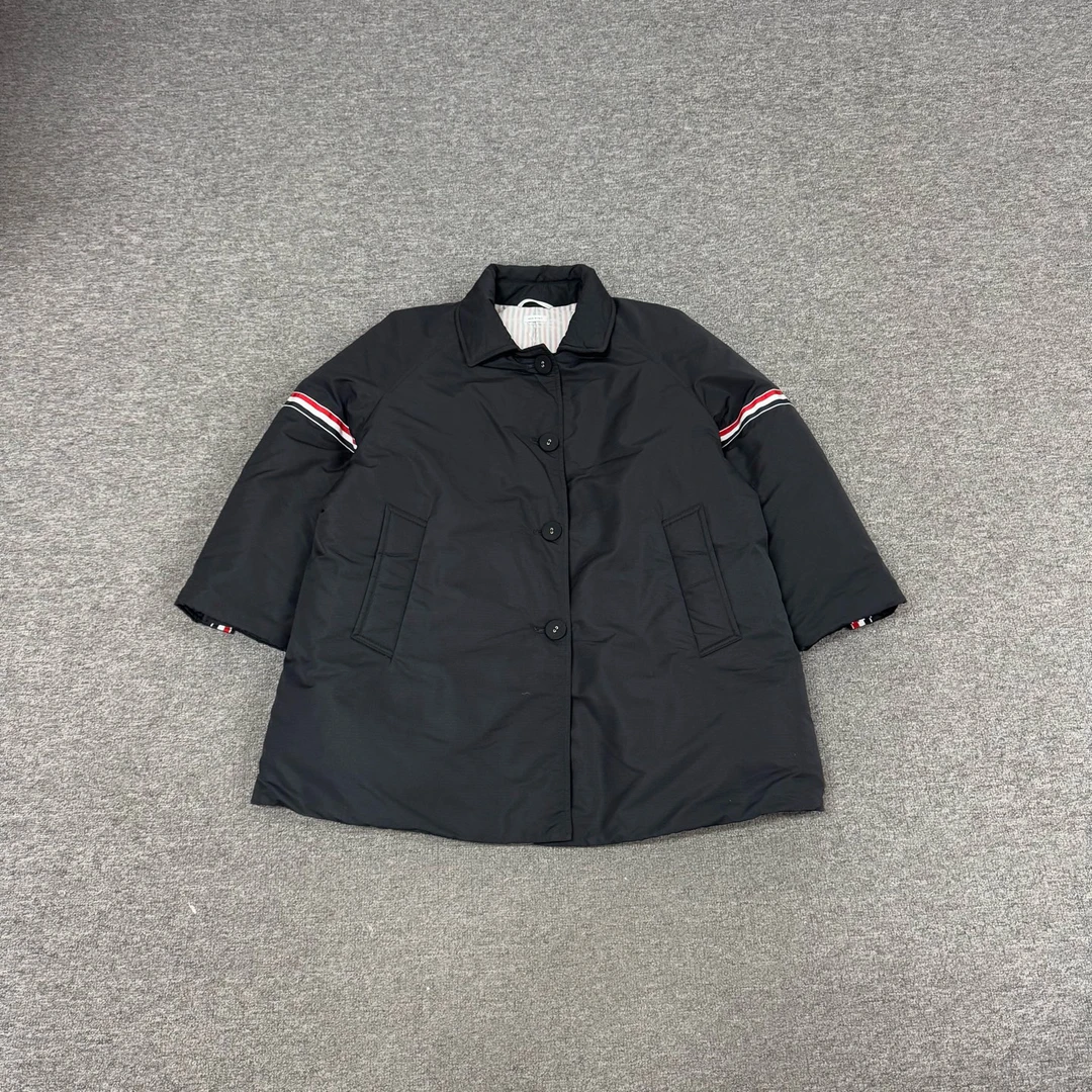 99新 THOMBROWNE 汤姆布朗 藏青色 内里经典条纹 编织条 40码