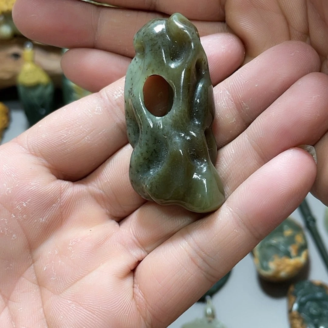 【闪购商品】岫岩河磨玉（透闪石质玉）挂件未镶嵌