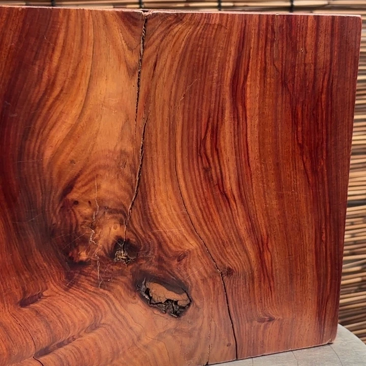 瑞***复大叶紫檀（黑酸枝木类）