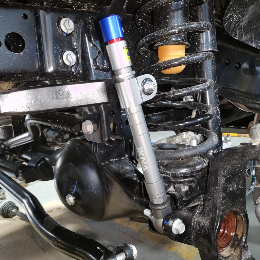 IKNA苛纳新212可断开小连杆平衡杆适用牧马人坦克300福特烈马2025