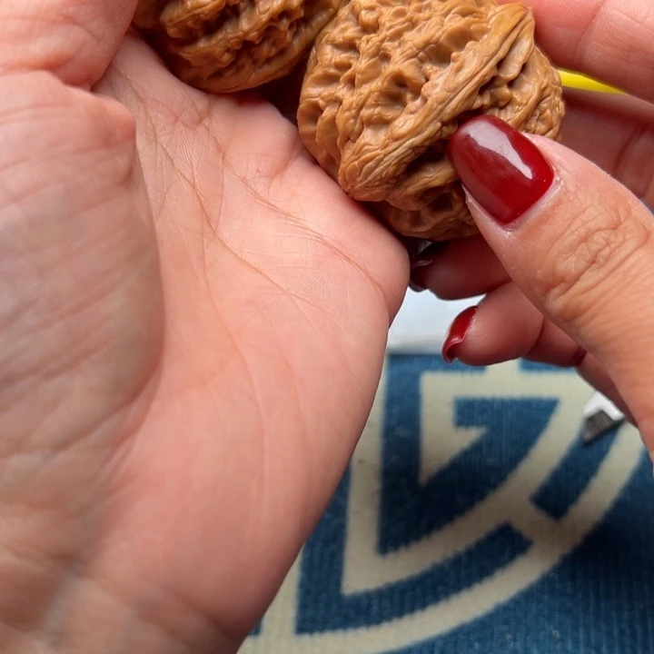 吊坠桃核文玩红锦鲤