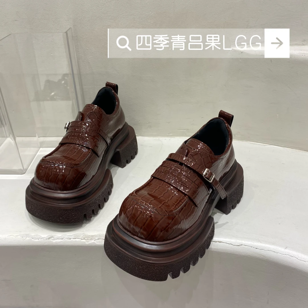 欧货厚底摩登新款乐福鞋女2025ss时尚显瘦漆皮亮面石头纹小皮鞋潮