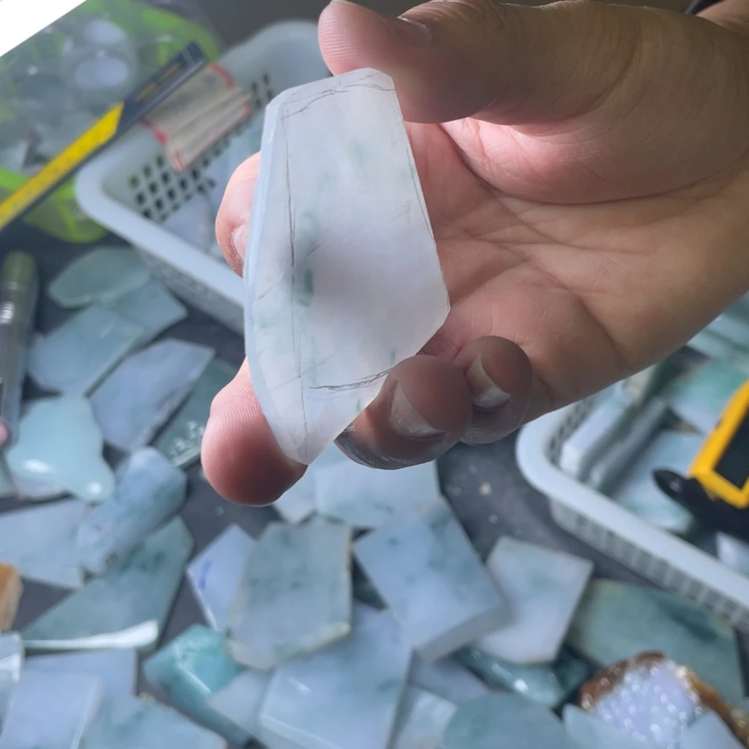 未镶嵌定制翡翠
