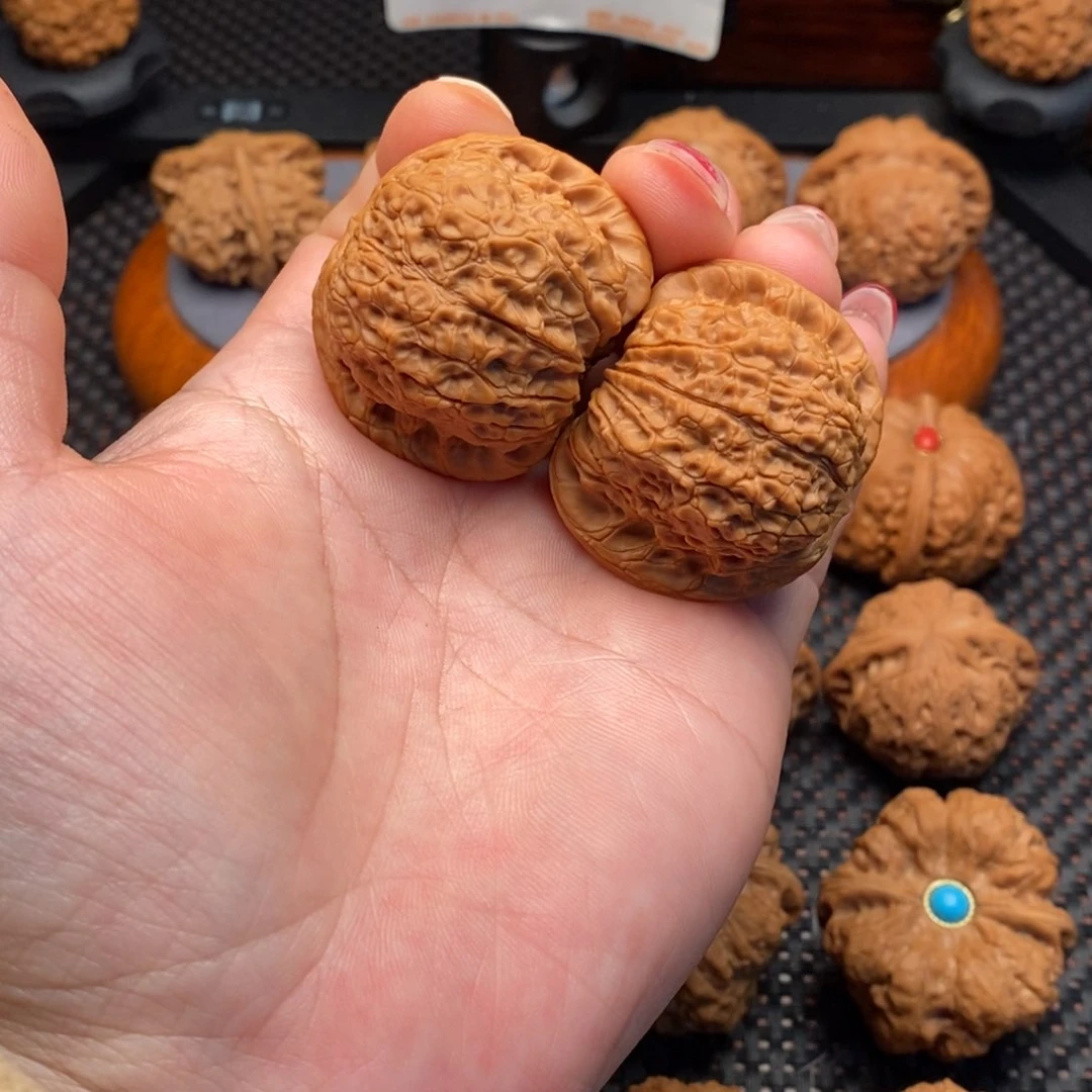 文玩核桃把件❤****?血麒麟