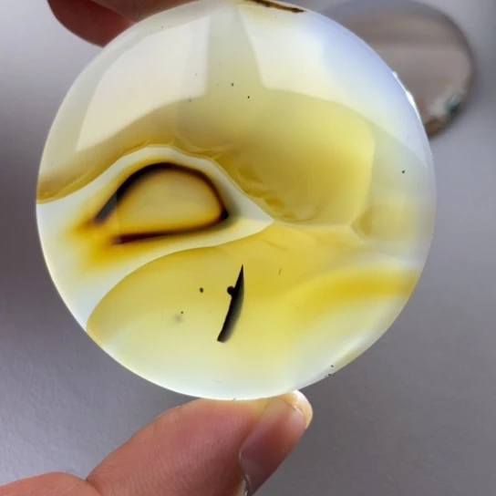 玛瑙/玉髓颈饰未镶嵌漫**雪