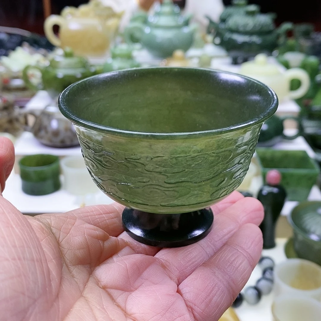 和田玉茶杯未镶嵌