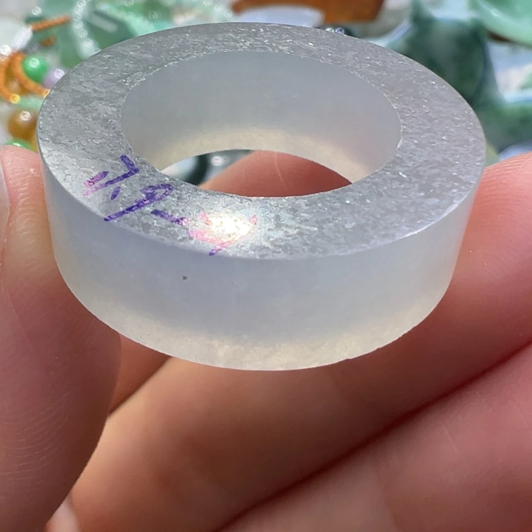 未镶嵌定制翡翠翡翠