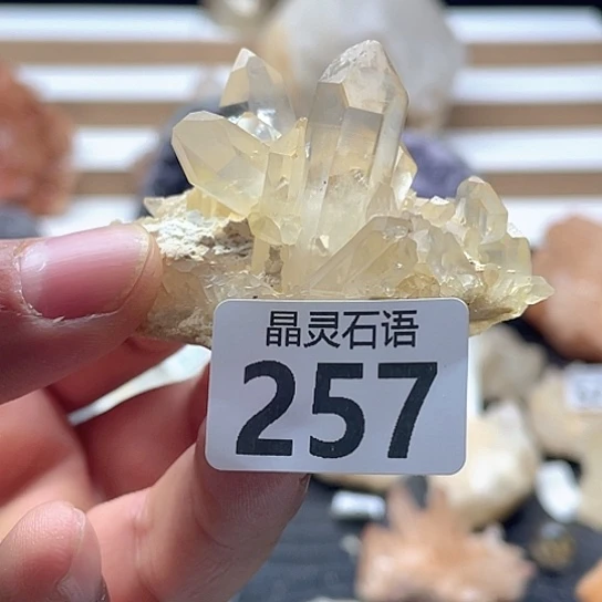大型摆件（非配饰）未镶嵌水晶
