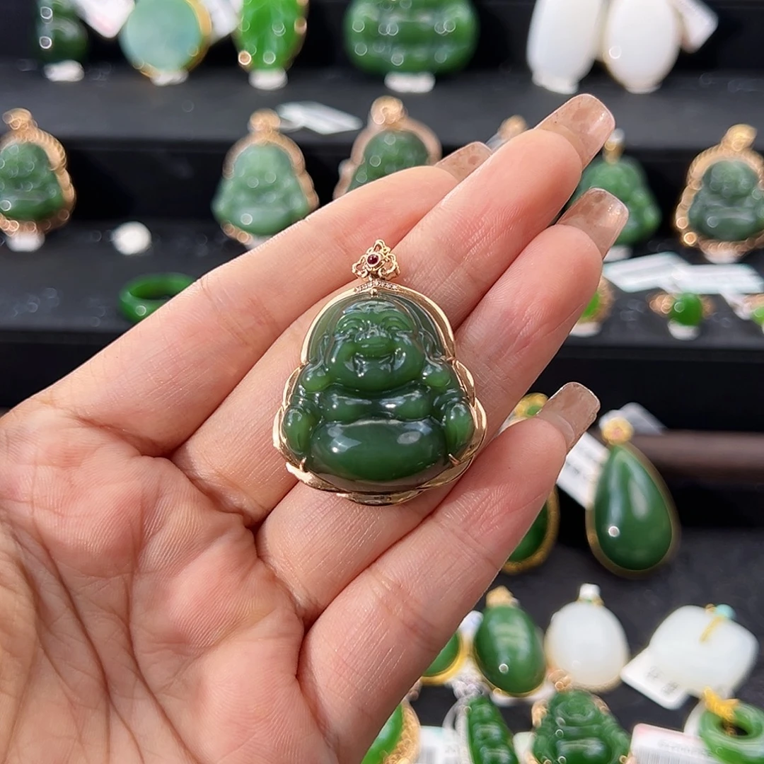 和田玉（碧玉）18K金镶嵌颈饰