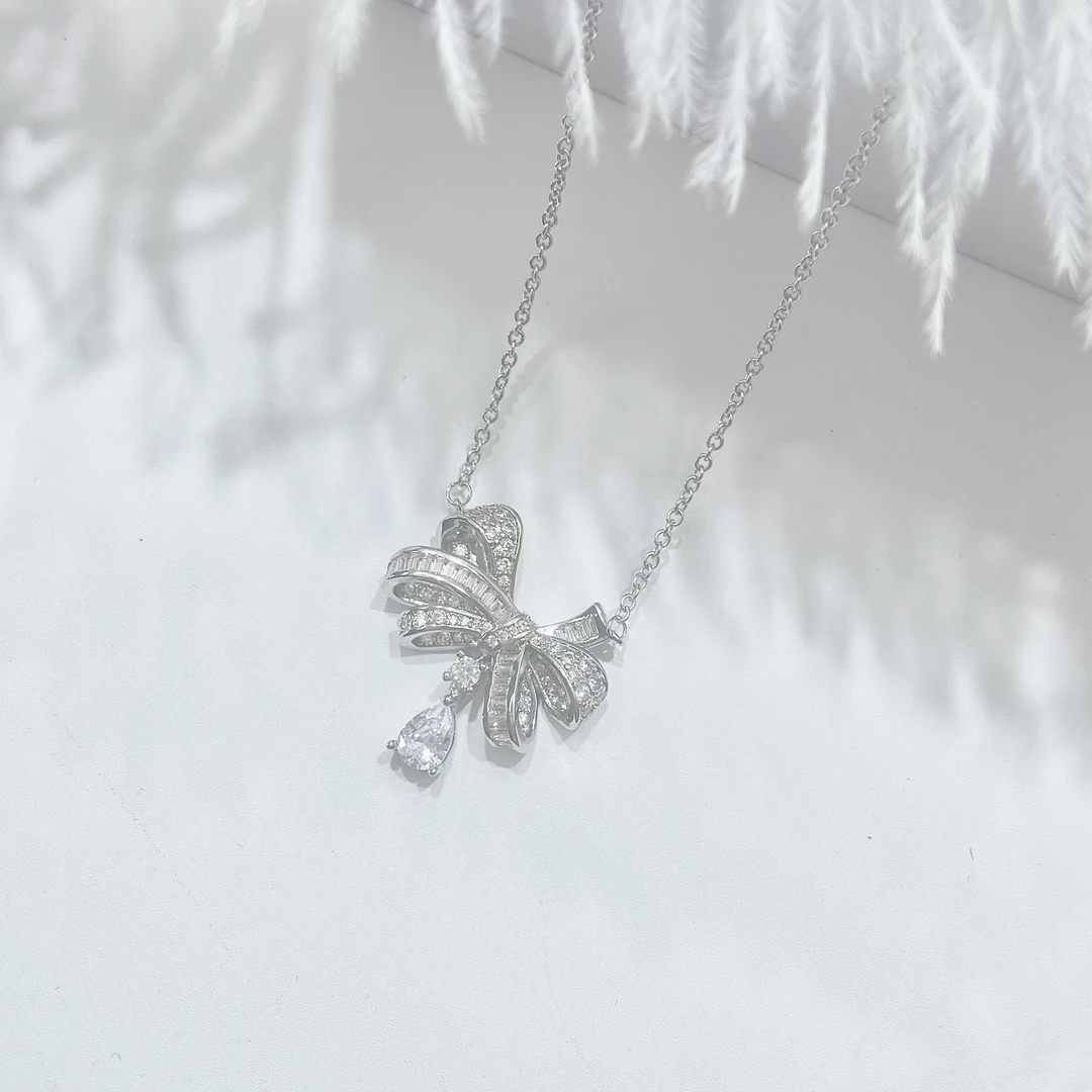 【涂涂高定珠宝】18k金天然钻石蝴蝶结项链重工版 GHJ