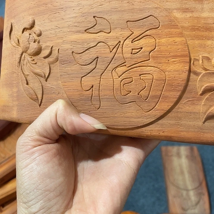 非洲紫檀（红花梨）花