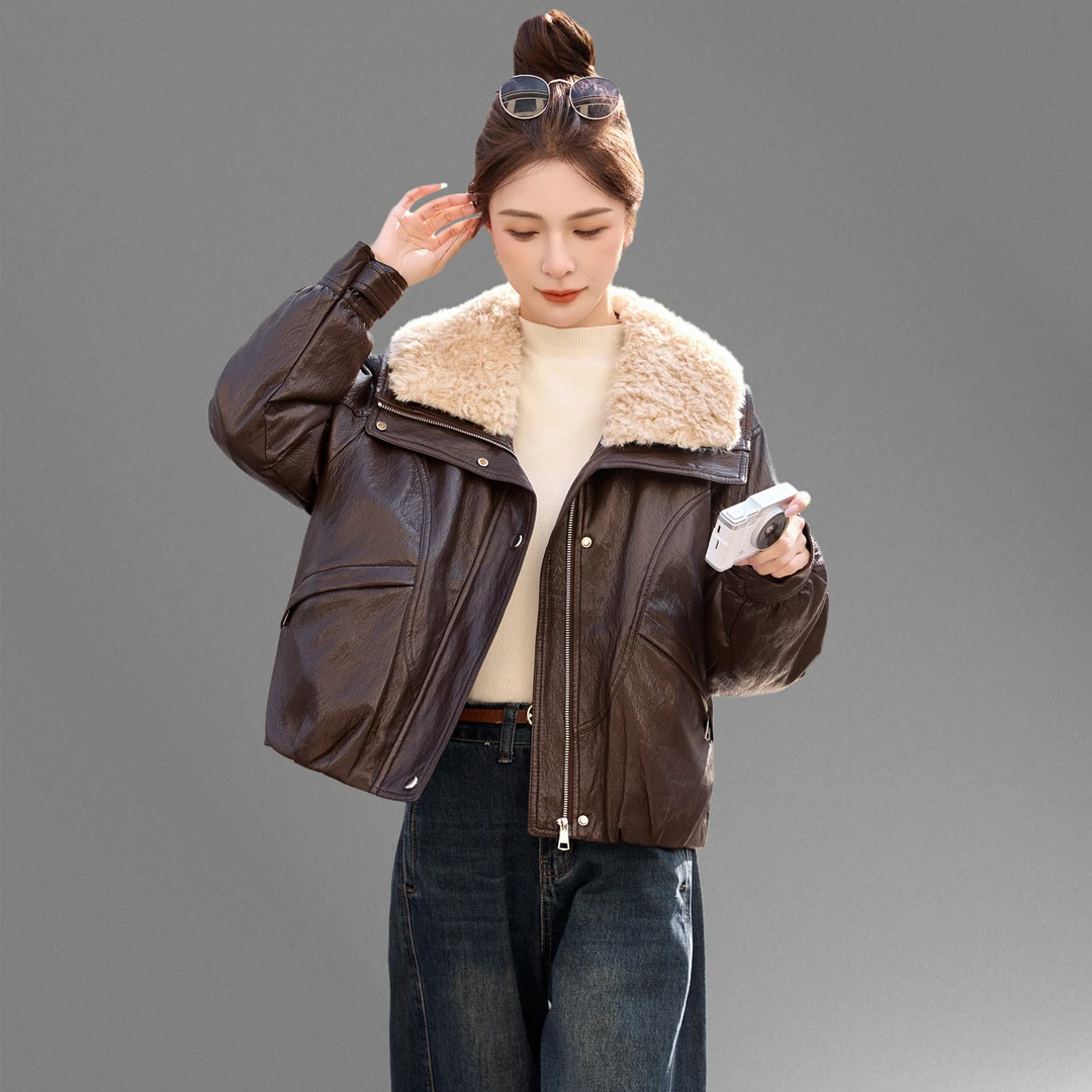 小个子短款PU皮羽绒服女2025冬装新款白鸭绒洋气时髦免洗加厚外套