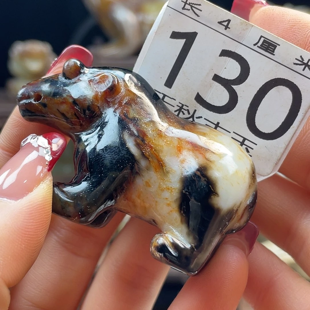 用***9和田玉未镶嵌颈饰