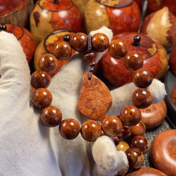 a***o大果紫檀（缅甸花梨）