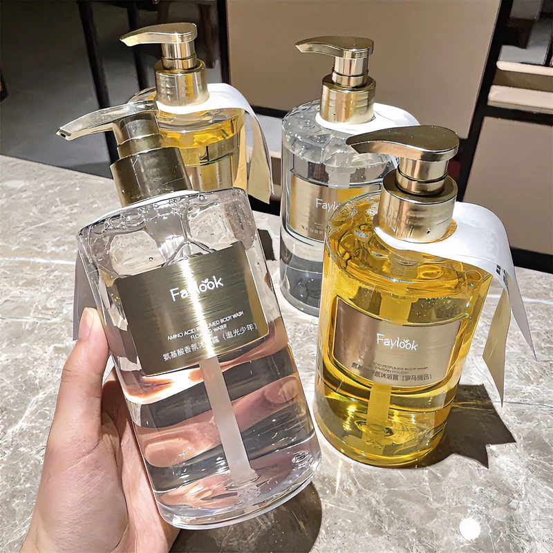 【小红书推荐】香水沐浴露香氛持久留香嫩肤追光少年氨基酸沐浴乳液