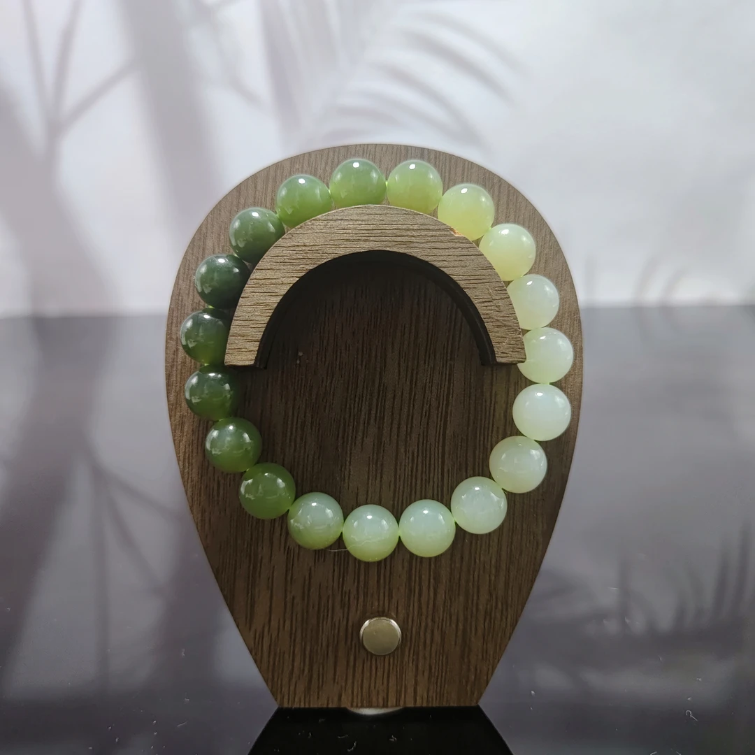 L和田玉渐变圆珠手串（卡10）3326