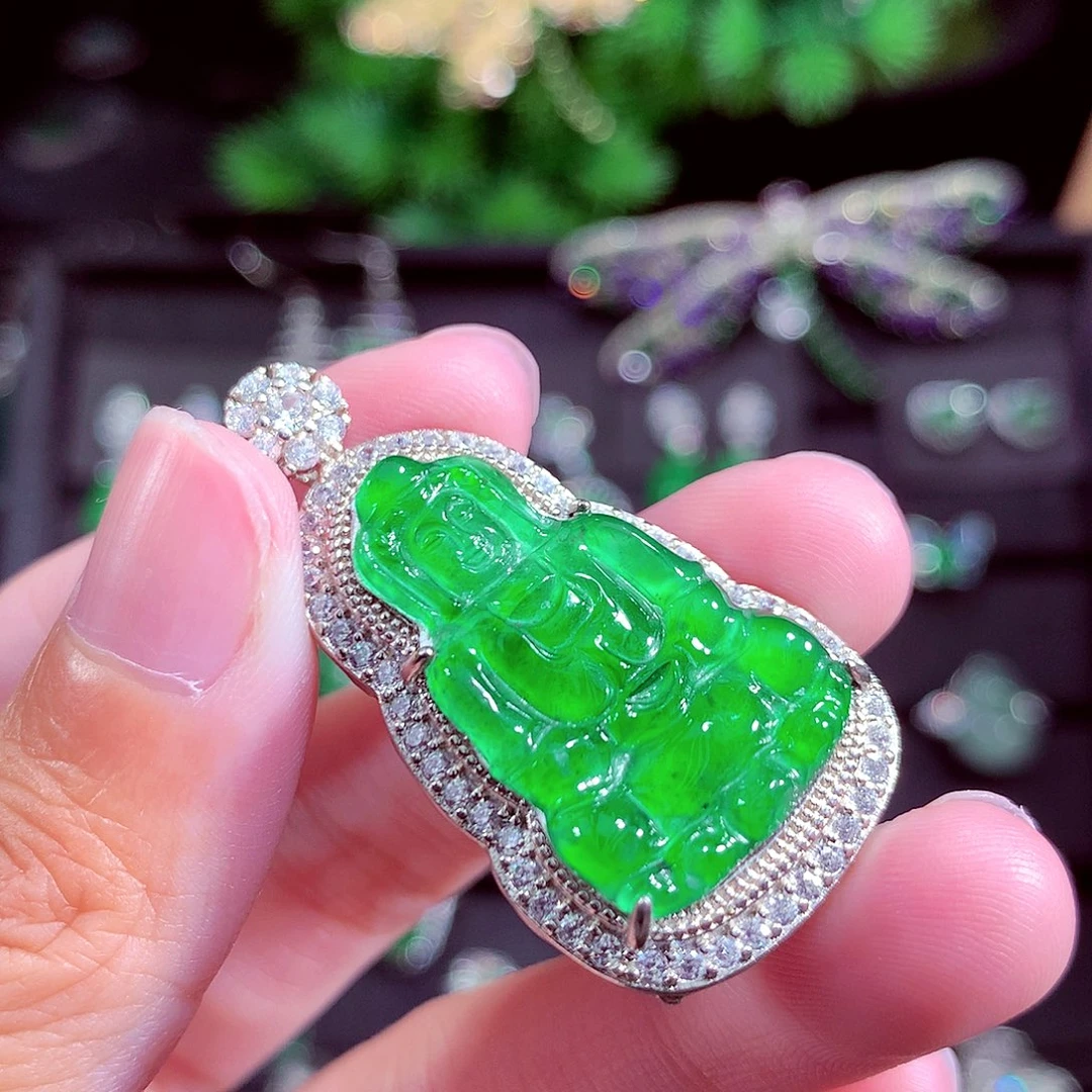 颈饰未镶嵌翡翠天然