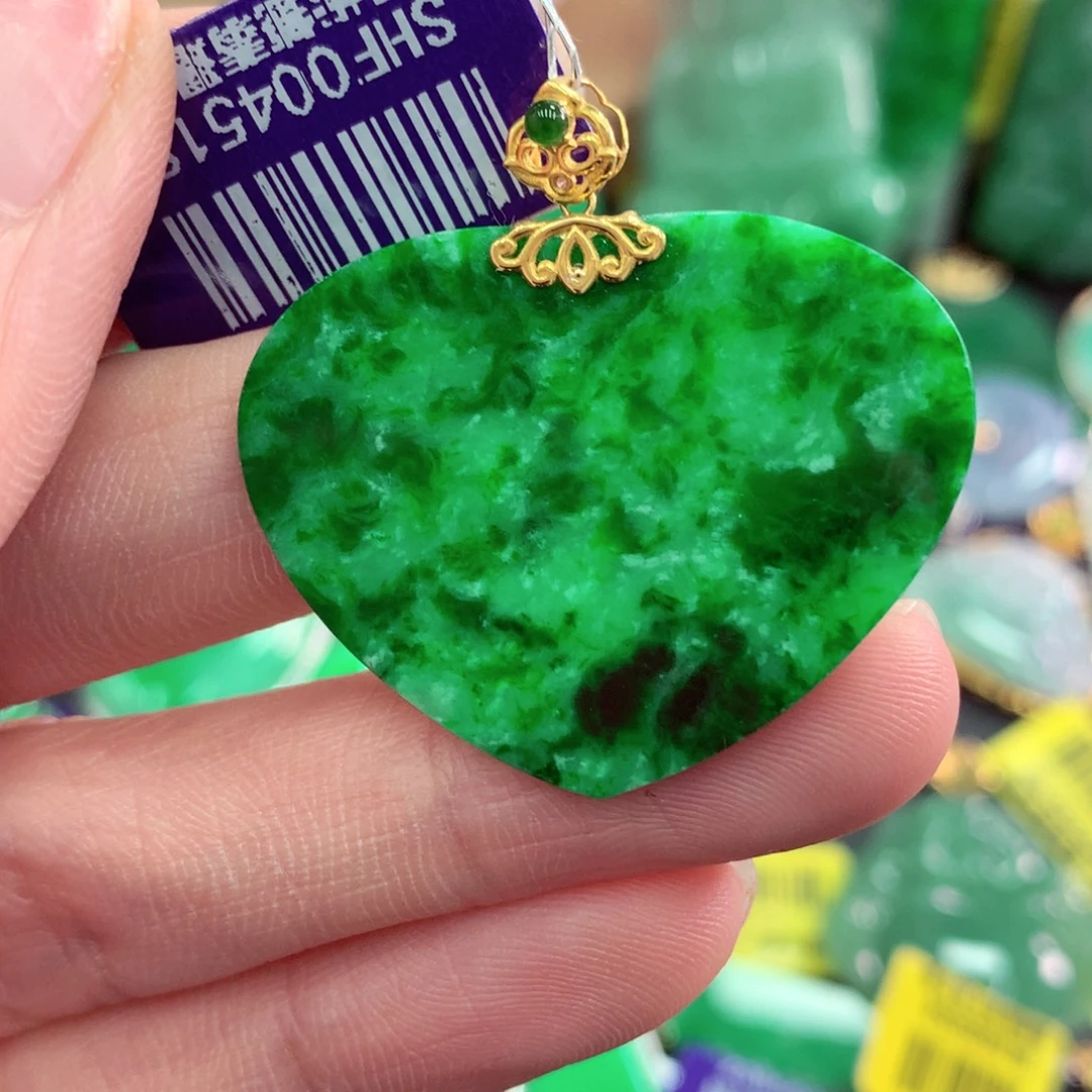 吊坠(不含链)18K金镶嵌翡翠