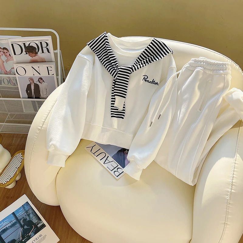 高级感休闲运动套装女秋冬学生宽松显瘦韩版时尚卫衣束脚裤两件套