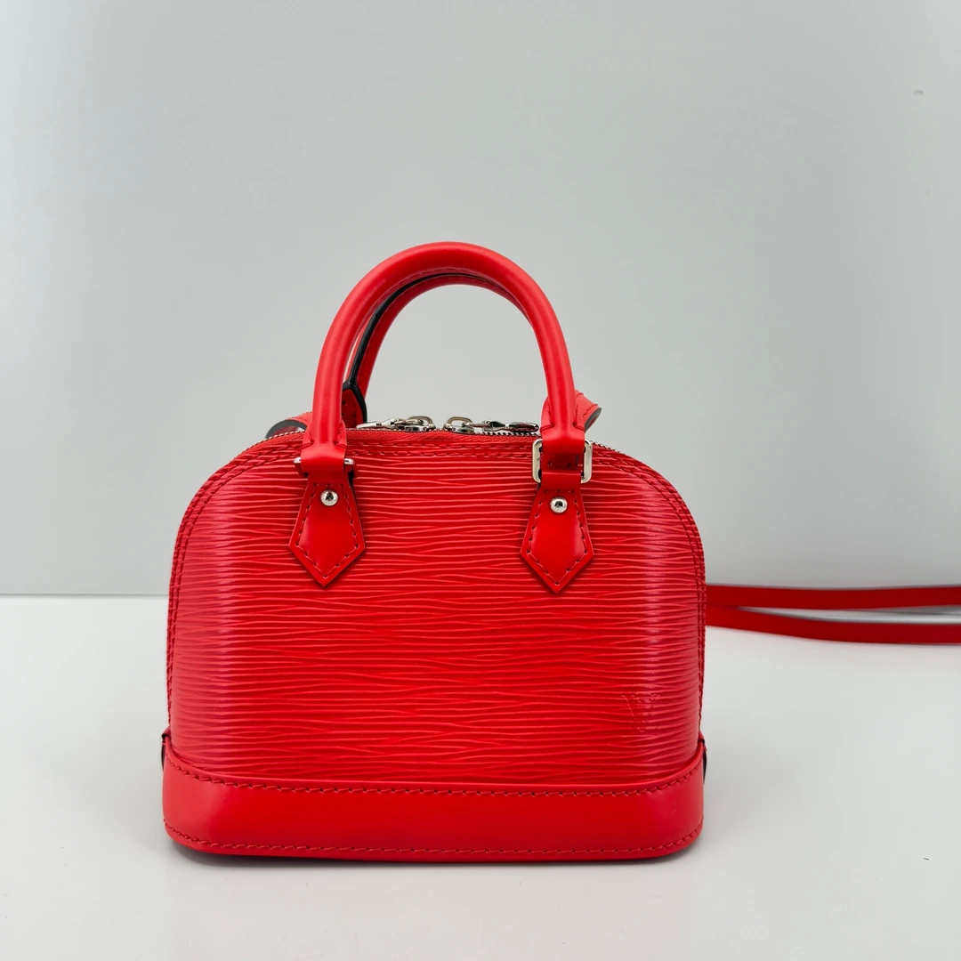 95新 LouisVuitton/路易威登 优选/Almanano水波纹贝壳包 16x13x8