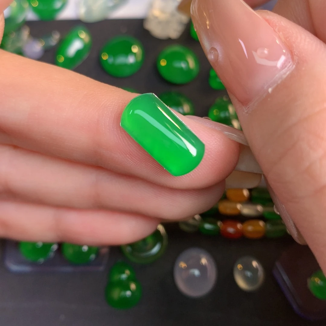 翡翠裸石翡翠翡翠14.19-6.91-2.88