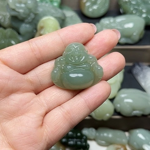 和田玉未镶嵌颈饰天*秀