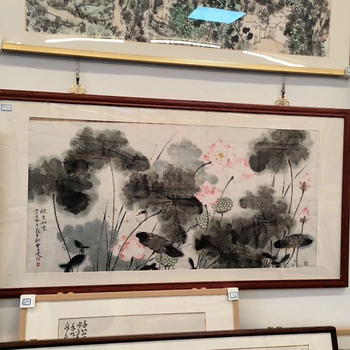 国画画作精品带框发8平尺