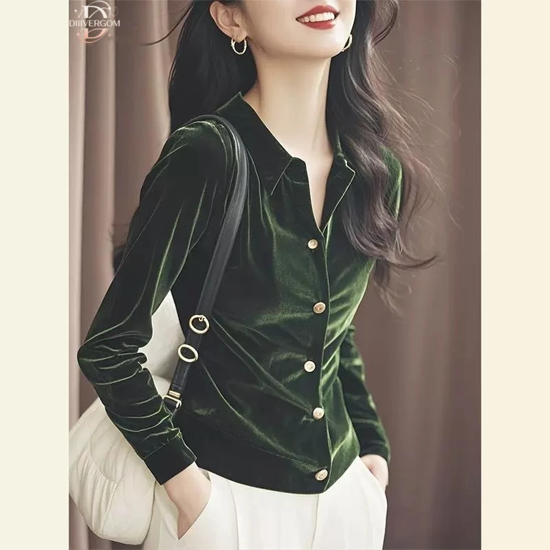 今年流行漂亮独特别致气质上衣法式轻熟风小众绿色丝绒衬衫秋季女