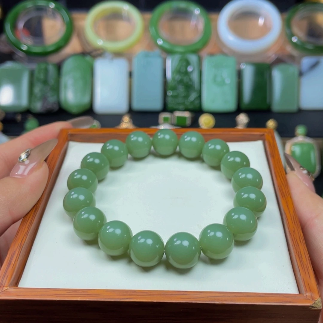 未镶嵌手串和田玉·粉青手串