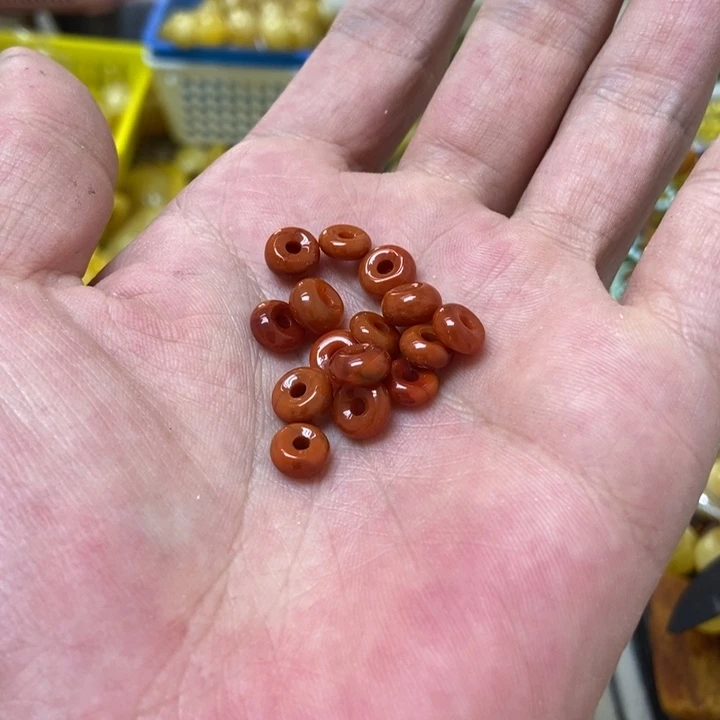 南红玛瑙未镶嵌吊坠多样性发货4个