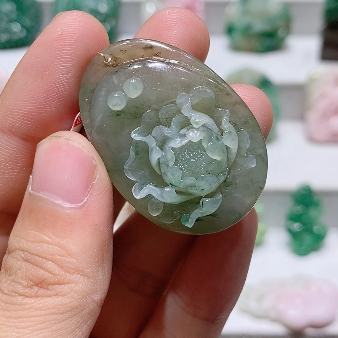 独山玉未镶嵌吊坠