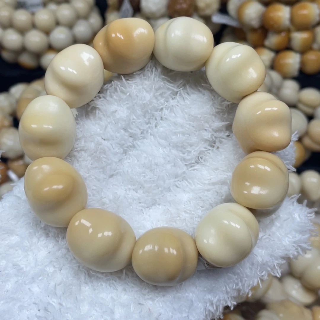 手串菩提根/象牙果12.19.1瑕星星24