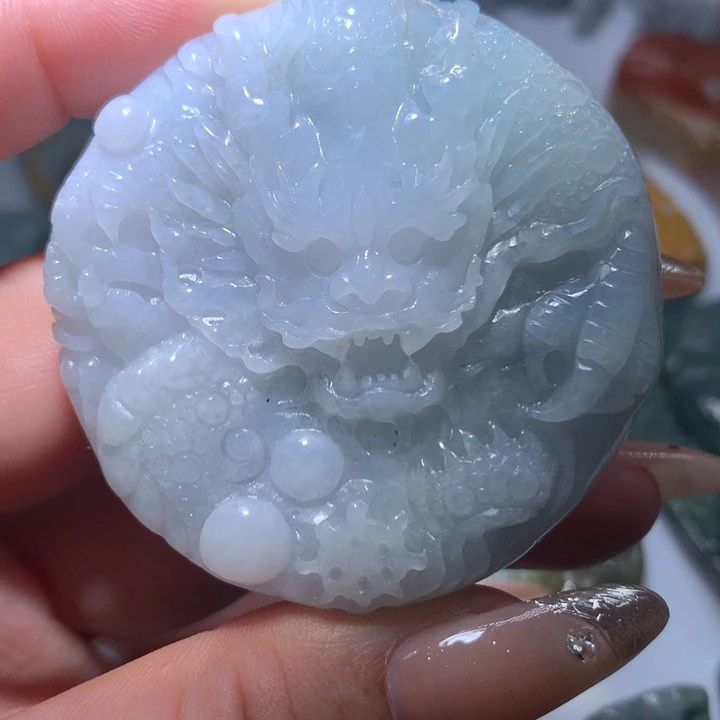 翡翠未镶嵌颈饰保真天然A货翡翠