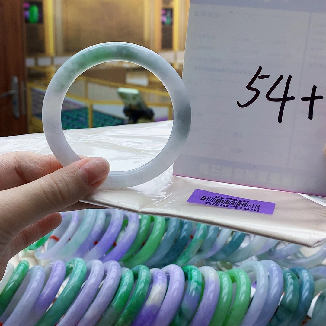 翡翠未镶嵌手镯bjk