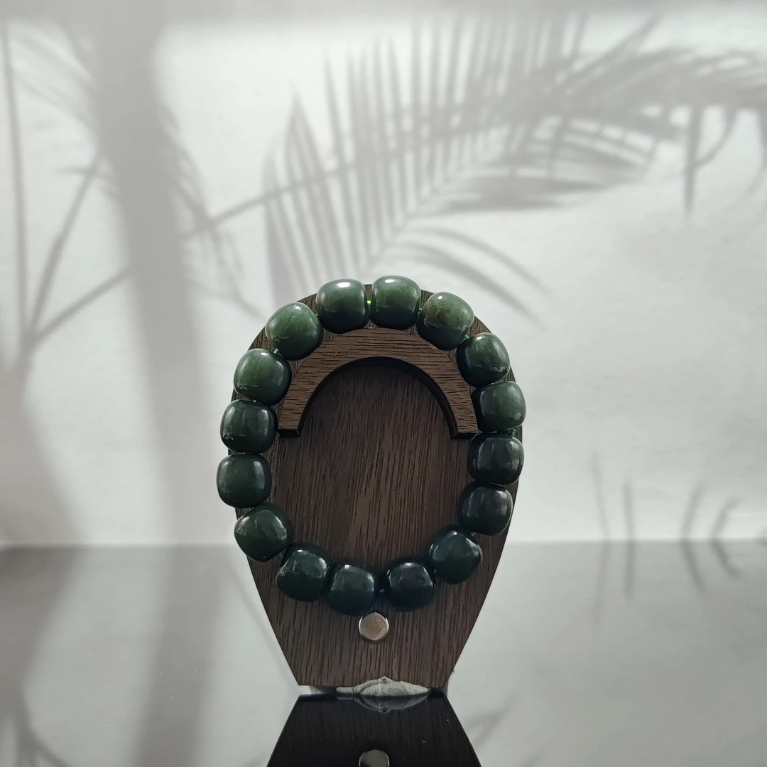 N和田玉桶珠手串（卡14）2400