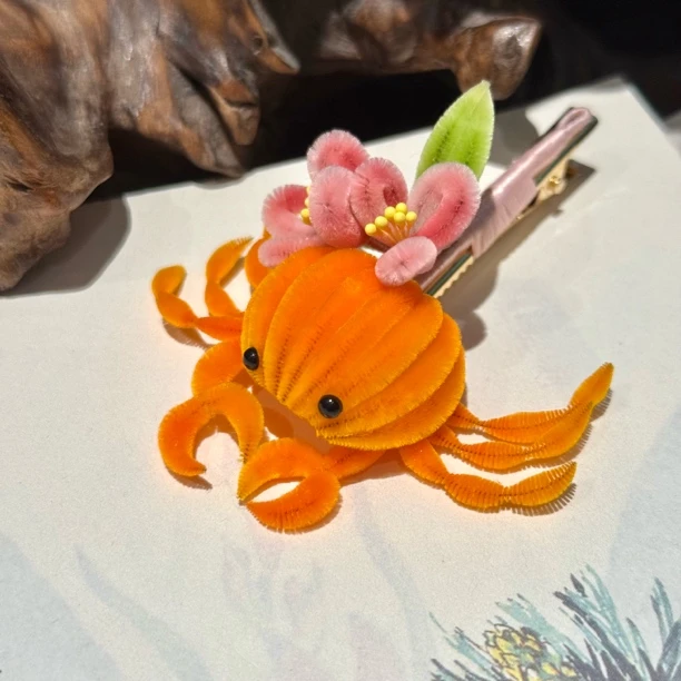 螃蟹胖绒边夹 非遗绒花边夹发饰日常百搭款