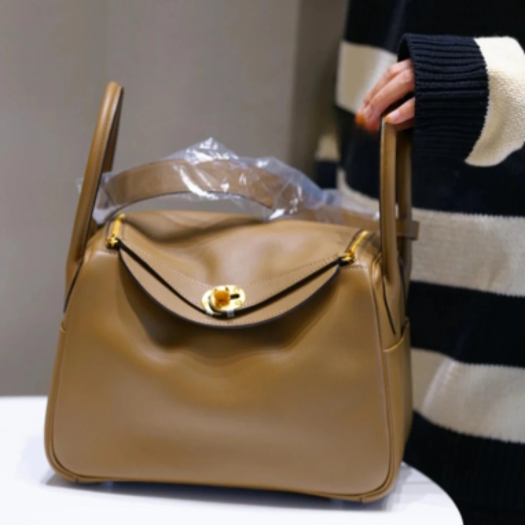 99新 Hermes/爱马仕 lindy26威马犬色金扣ev皮Z单肩包