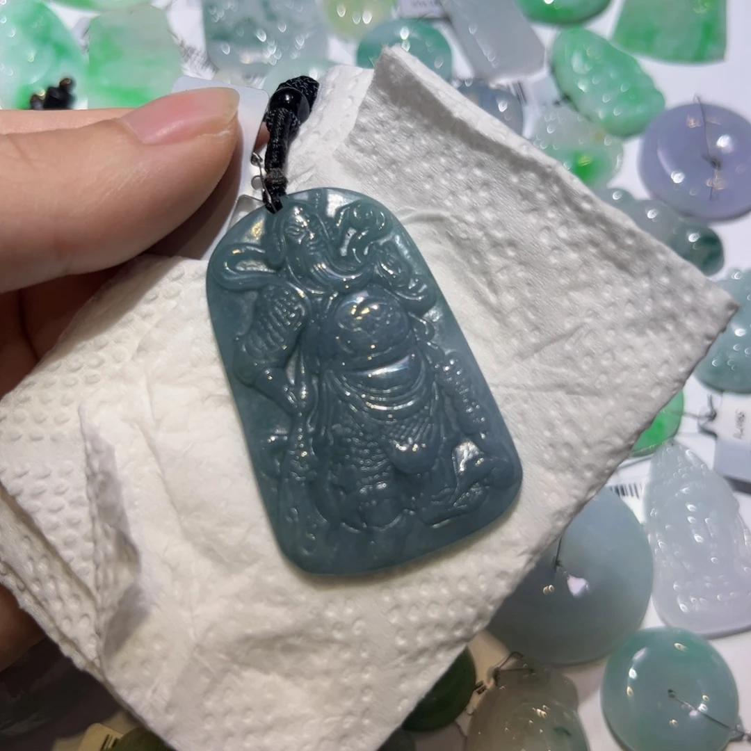 翡翠颈饰未镶嵌天然翡翠A货