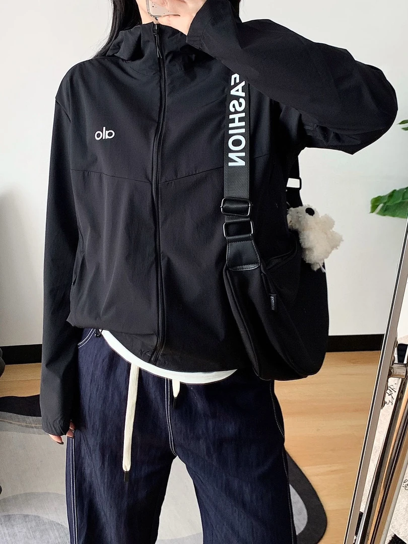 Alo夏季新品情侣款软壳速干外套防晒衣