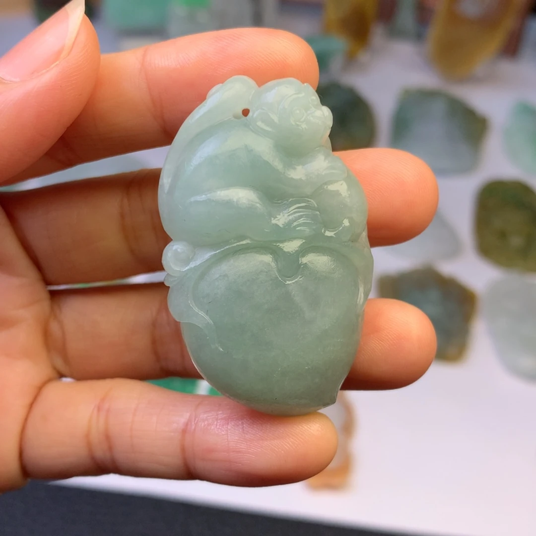 定制翡翠未镶嵌翡翠