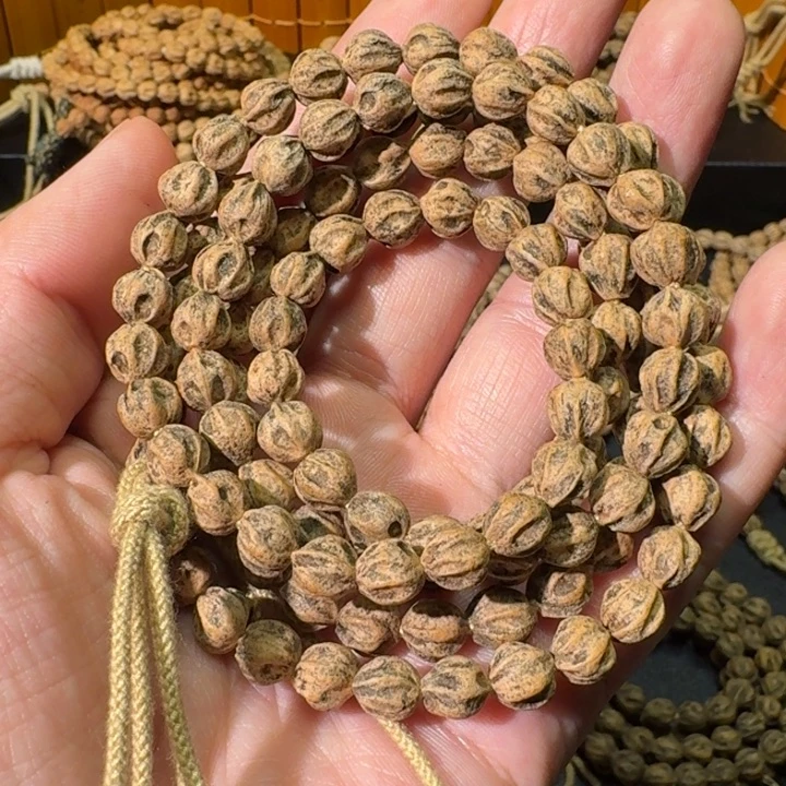 枫****吊坠柏香籽/百香籽原桩满鬼龙脊