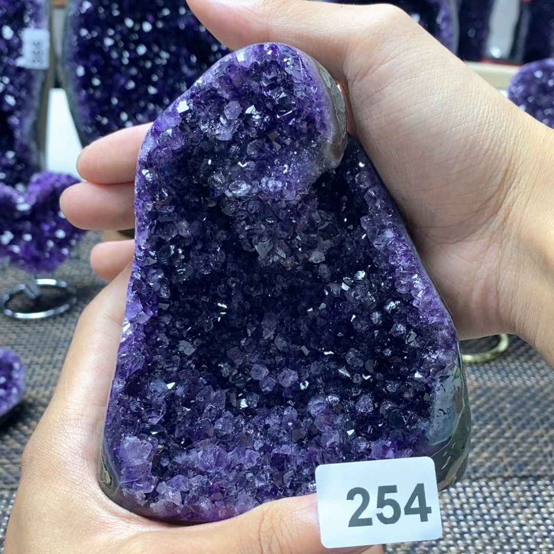 未镶嵌大型摆件（非配饰）水晶