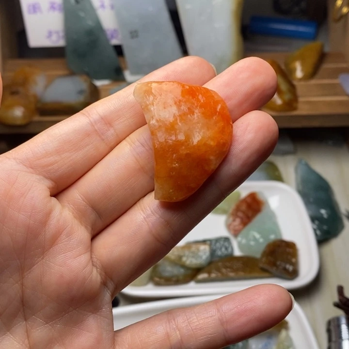 翡翠未镶嵌颈饰天然