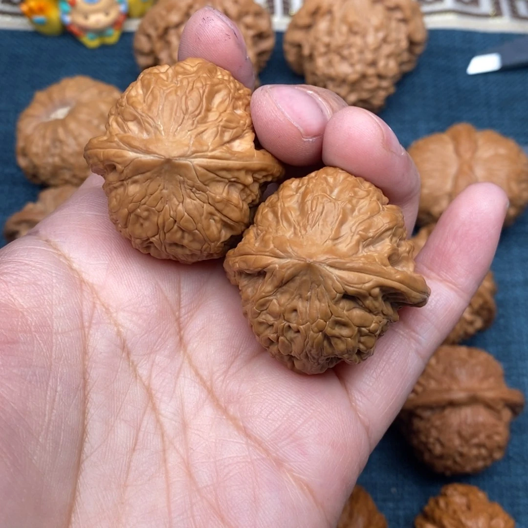 文玩核桃把件38原桩铁锤全品