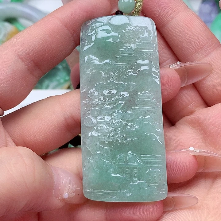 翡翠未镶嵌颈饰翡翠