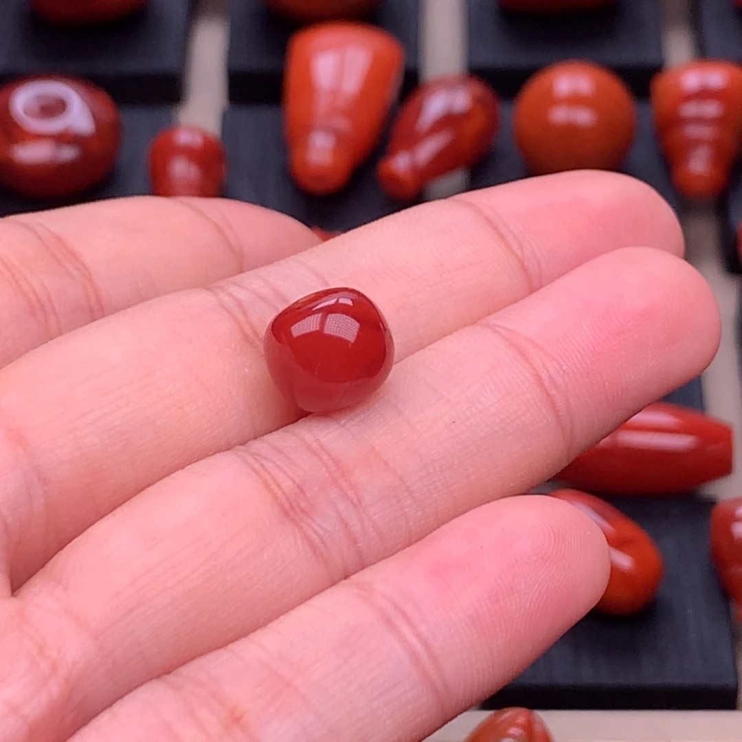 南红玛瑙未镶嵌川料原矿老型单珠10mm